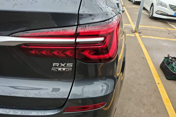 Used Roewe RX5 2023 PLUS 330TGI Automatic Trendsetting Smart Edition