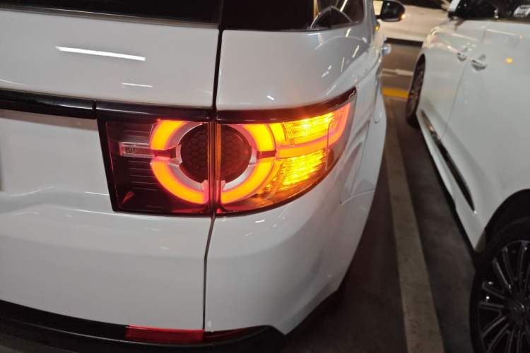 Used Land Rover Discovery Sport 2017 2.0T SE