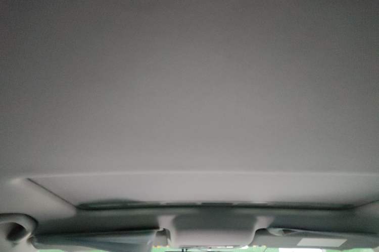 Used Skoda Rapid Spaceback 2016 Revised 1.6L Automatic Chuanxing Version Headliner