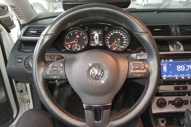 Used Volkswagen Magotan 2015 1.8TSI Luxury Model