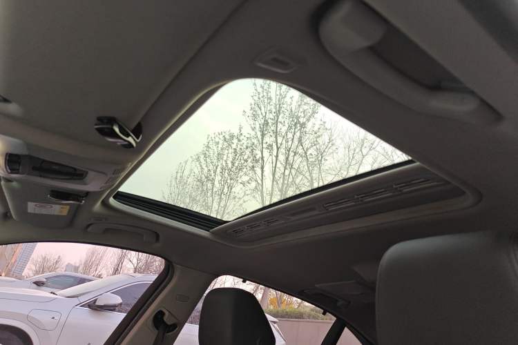 Used BMW 3 Series 2017 320Li Fashion Model
