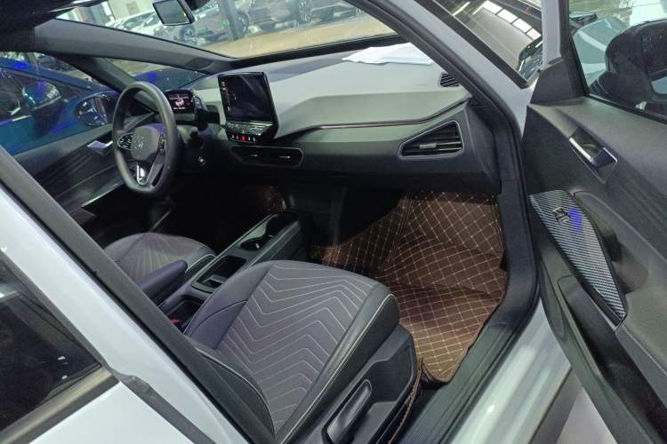 Used Volkswagen ID.3 2021 Pure Edition Right Front Seat