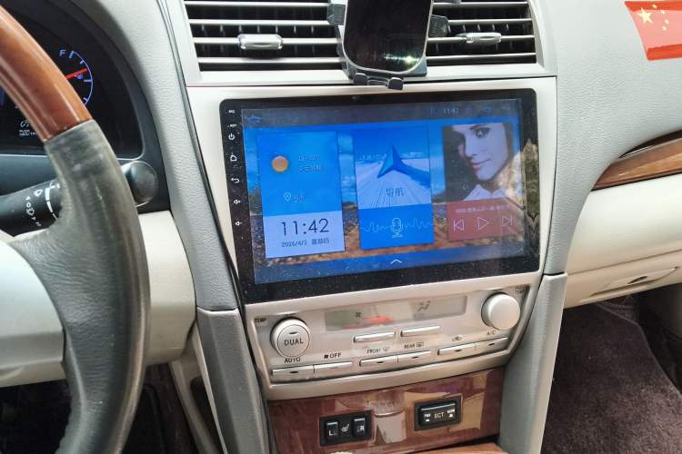 Used Toyota Camry 2013 200G Classic Luxury Edition Audio And AC Panel