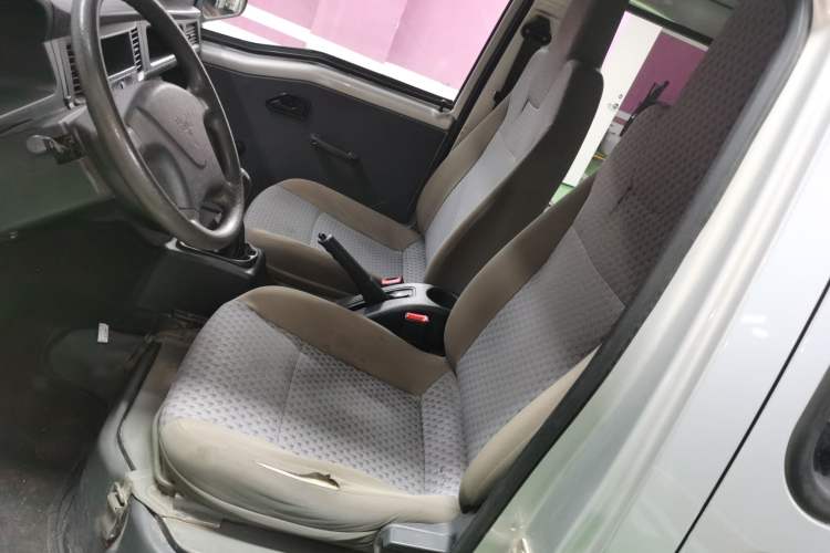 Used Wuling Zhiguang 2020 1.2L Practical Model China VI LSI
