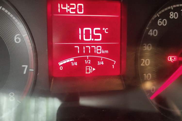 Used Volkswagen Santana 2016 1.6L Manual Fashion Edition
