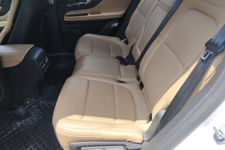 Used Lincoln Corsair 2021 2.0T Two-Wheel-Drive Luxury Edition