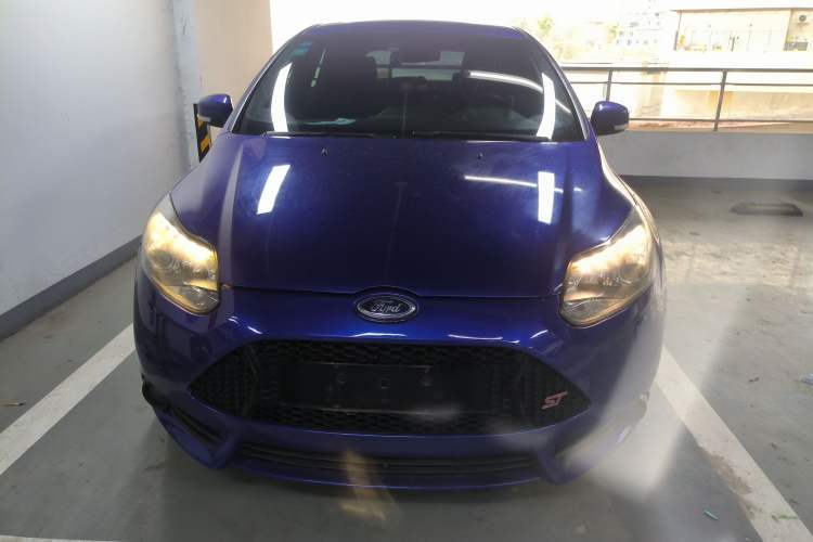 Used Ford Focus 2013 2.0T ST Standard Edition