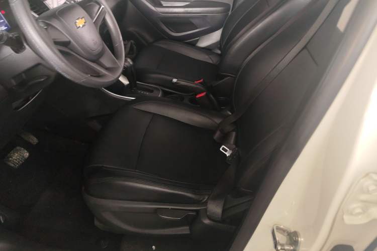 Used Chevrolet Trax 2017 1.4T Automatic Two-Wheel Drive Comfort Version Left Front Seat