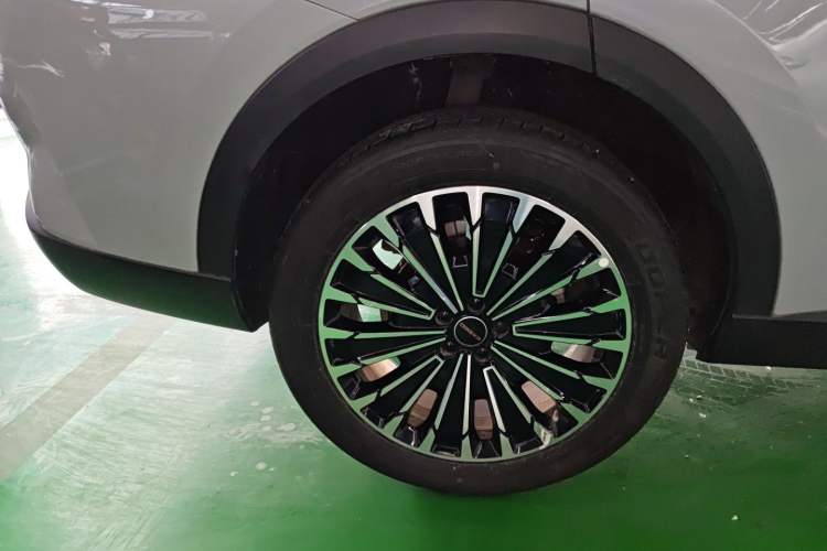 Used EXEED Stellar C-DM 2024 1.5T Long-Range Pro
