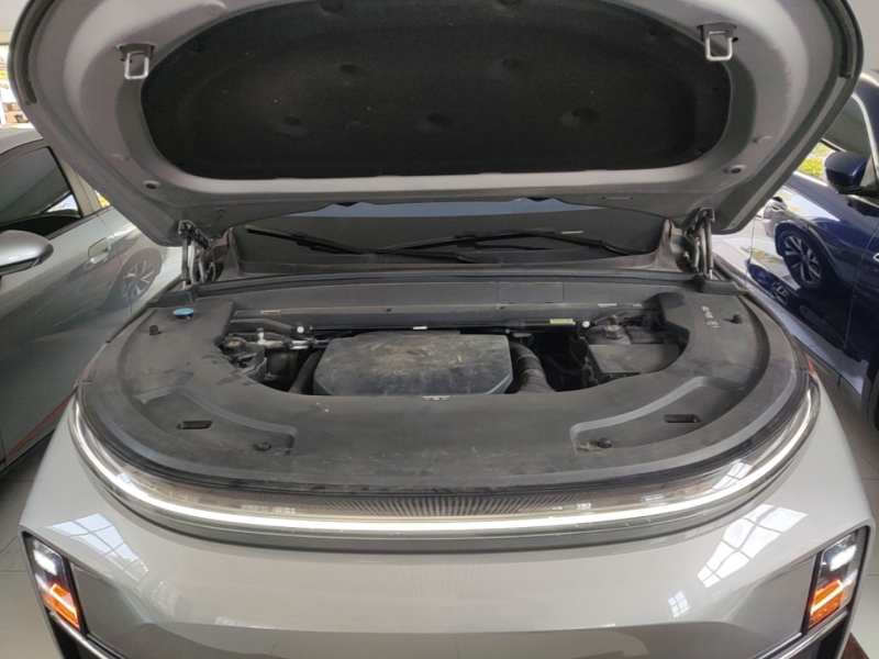 Used Li Auto L7 2023 Pro Model — 19