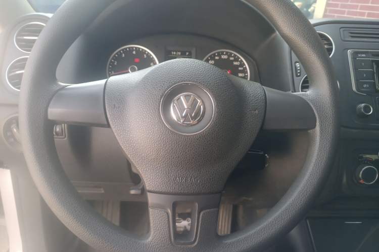 Used Volkswagen Tiguan 2016 280TSI Automatic Two-Wheel-Drive Silk Road Style Edition
