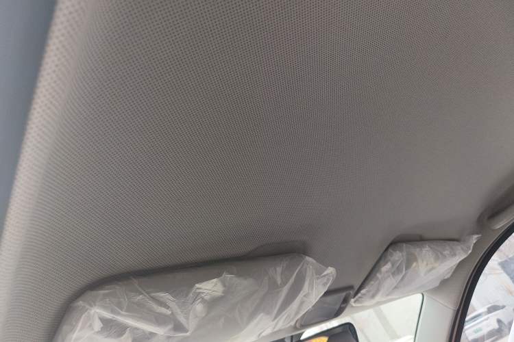 Used Wuling Hongguang MINIEV 2024 3rd Generation 215km Youth Edition Headliner