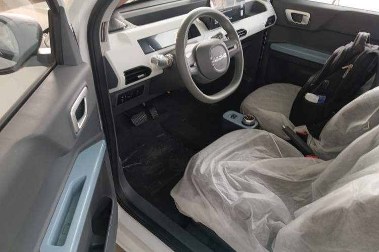 Used Geely Galaxy Panda 2024 Panda Mini 200km Endurance Bear