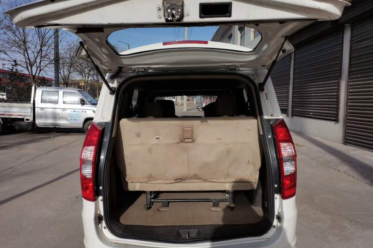 Used Wuling Hongguang 2014 1.5L S Standard Version
