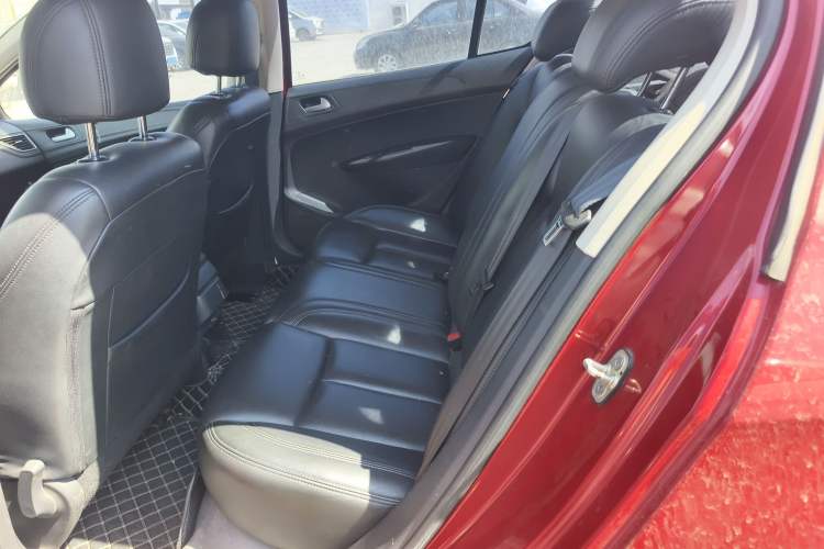 Used Peugeot 308 2014 Enjoy Edition Classic 1.6L Manual YouShang Model Left Rear Seat