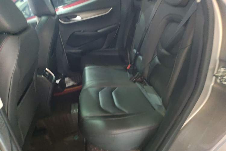 Used BORGWARD BX5 2020 20TGDI Automatic Two-Wheel Drive Pioneer Edition Left Rear Seat