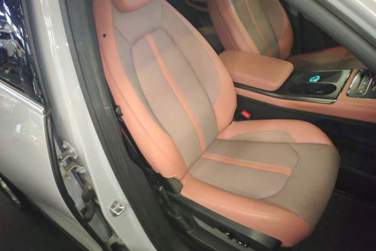 Used Nio EC6 2020 430 km Sport Version
