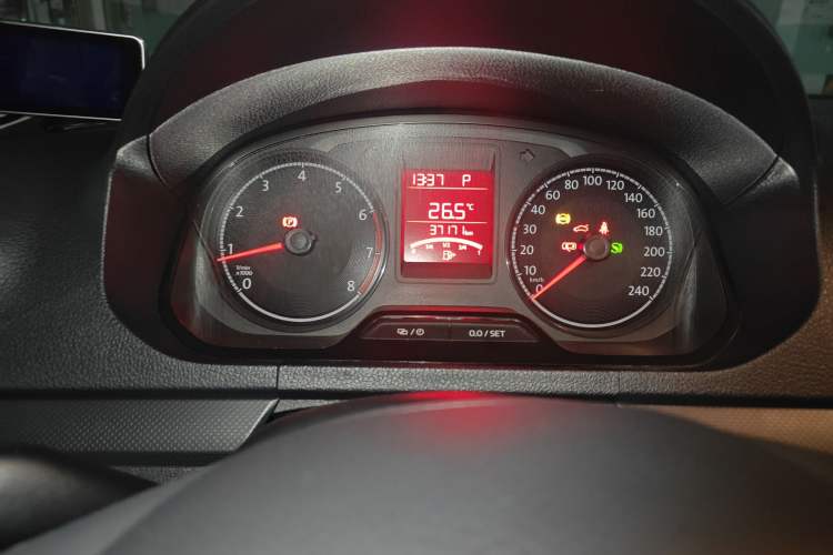 Used Volkswagen Jetta 2017 1.5L Automatic Fashion Model Instrument Cluster