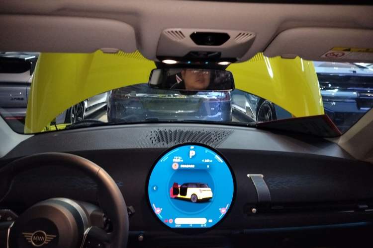 Used MINI Electric COOPER 2024 452km COOPER SE Artist
