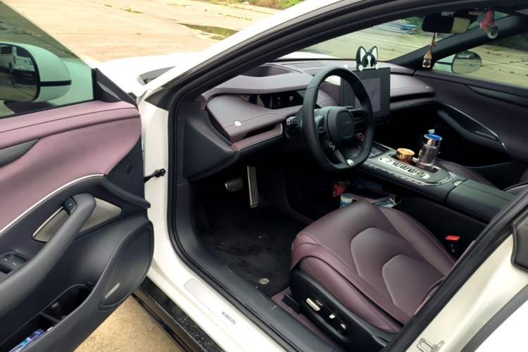 Used Xiaomi Auto SU7 2024 Four-Wheel-Drive Max Founder's Edition
