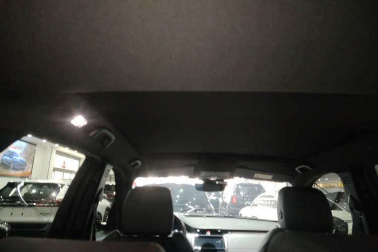 Used Land Rover Discovery Sport 2020 249 PS R-Dynamic Performance Tech Edition 5 Seats
