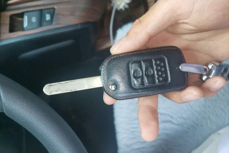 Used Honda CR-V 2019 Brilliant Edition 240TURBO CVT 2WD Comfort Version China VI Emission Standard Vehicle Key