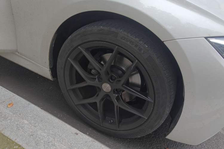 Used BMW 3 Series 2016 316i Fashion Model Right Front Wheel Hub