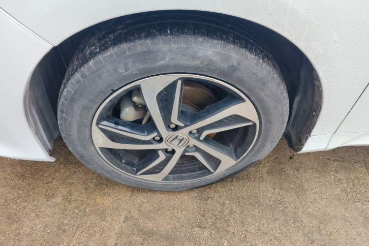 Used Honda Odyssey 2015 Revised 2.4L Luxury Edition
