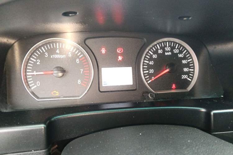 Used FORTHING Lingzhi 2017 Restyled M3L 1.6L 7-Seater Comfort Version Instrument Cluster