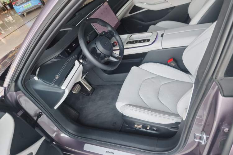 Used Xiaomi Auto SU7 2024 Four-Wheel Drive Ultra-Long Range Advanced Intelligent Driving Max Edition