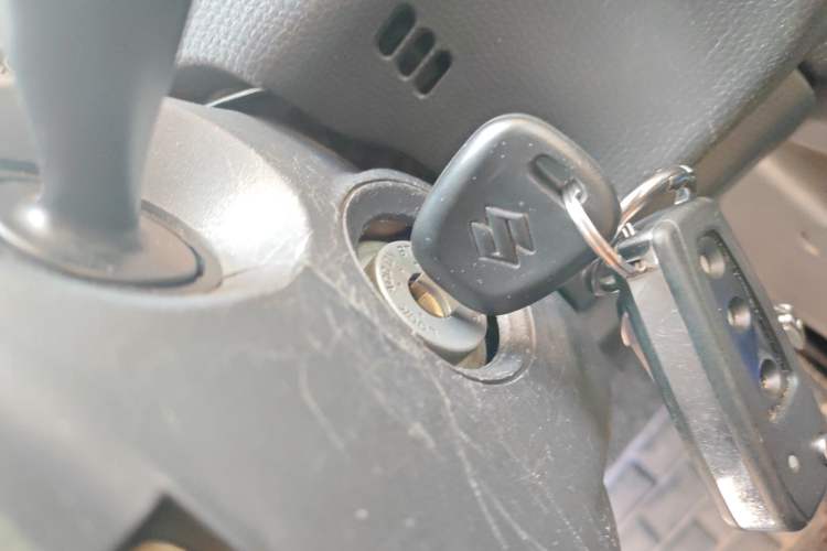 Used Suzuki Swift 2011 1.3L Manual Value Edition