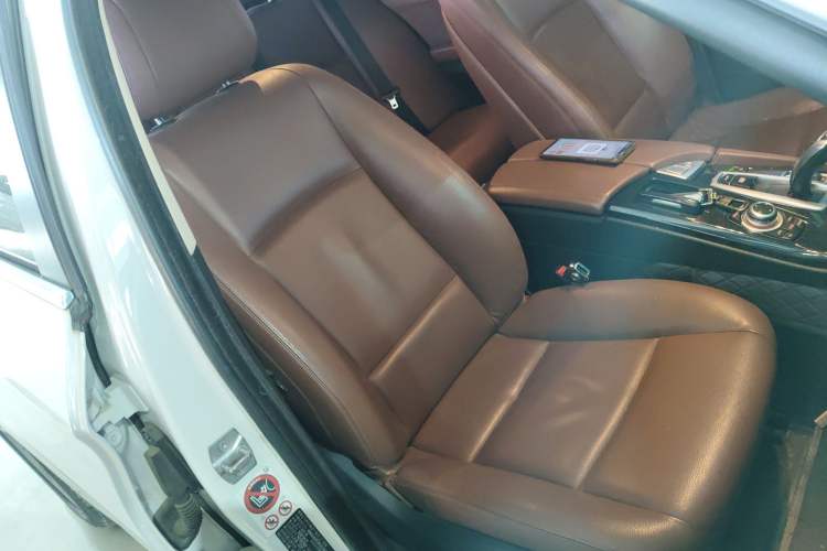 Used BMW 5 Series 2014 520i Elegant Edition