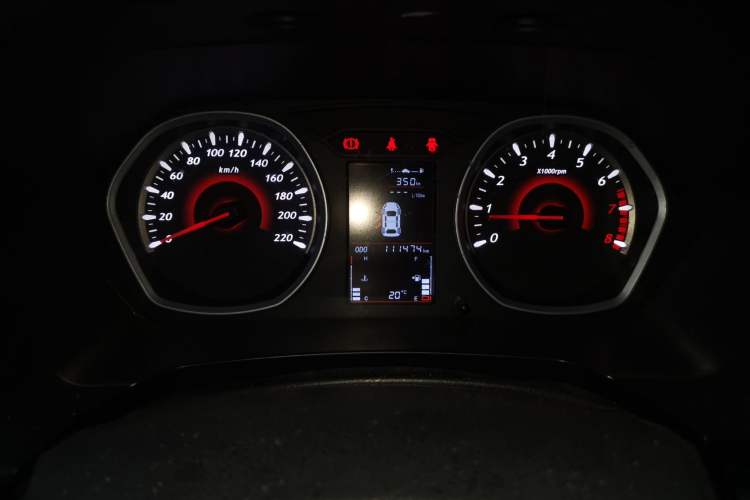 Used Soueast DX3 2016 1.5L Manual Luxury Edition
