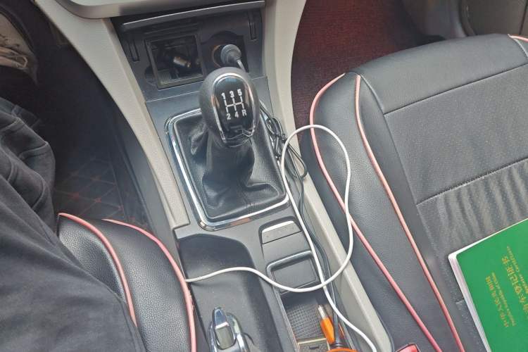 Used Geely Auto Emgrand 2014 Sedan 1.5L Manual Fashion Edition
