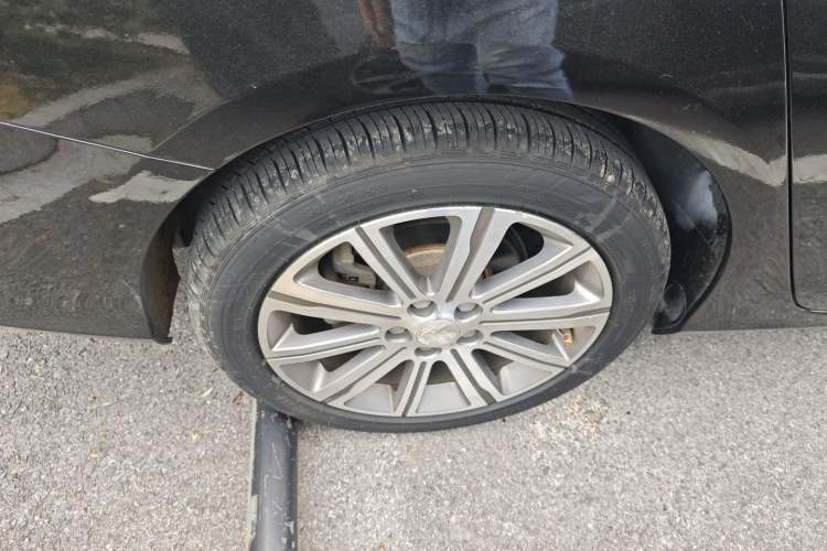 Used Peugeot 408 2014 1.8L Automatic Luxury Edition Exterior 5