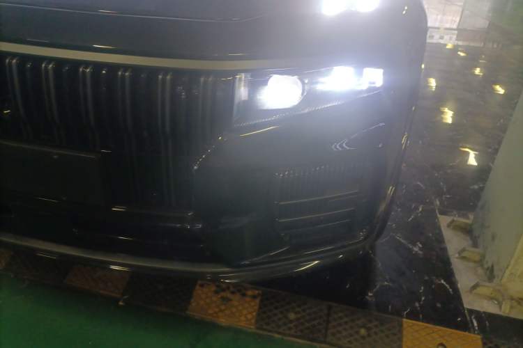 Used Lynk & Co 09 2021 2.0T Halo Six-Seater