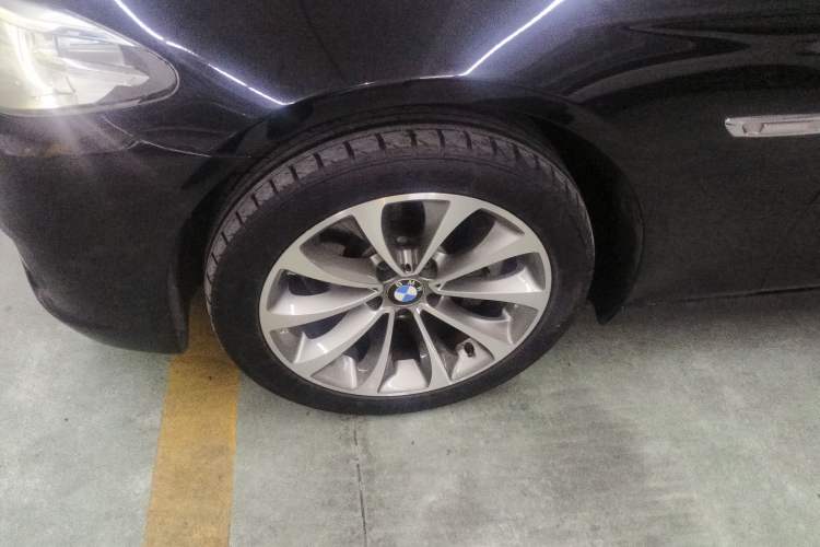 Used BMW 5 Series 2017 525Li Leading Model