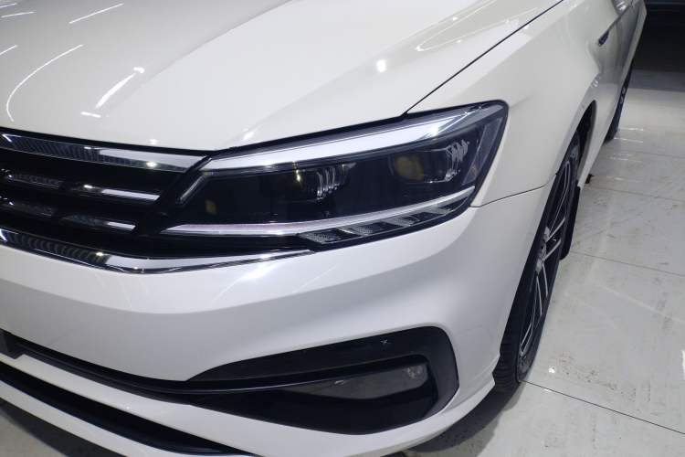 Used Volkswagen Lamando 2019 280TSI DSG Comfort Edition China VI standard