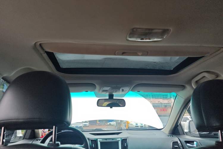 Used BYD Surui 2015 1.5L Manual Luxury Model Headliner