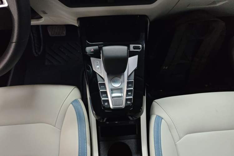 Used BYD Yuan Pro 2023 401KM Luxury Version
