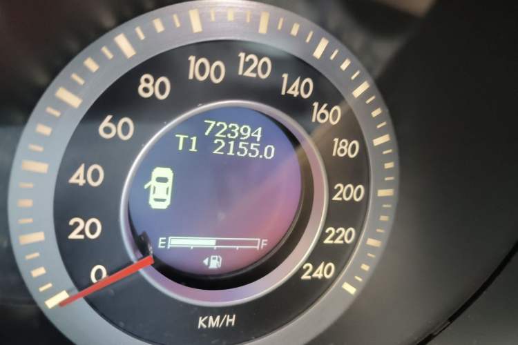 Used Bestune X80 2013 2.0L automatic comfort version
