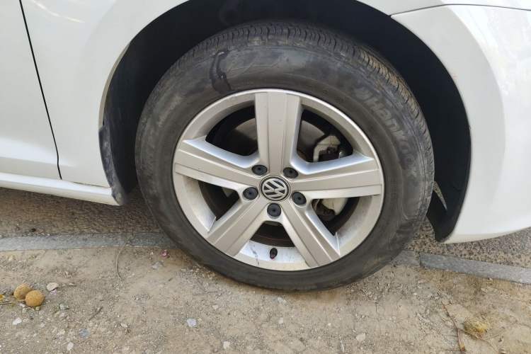 Used Volkswagen Golf 2015 1.4TSI Automatic Luxury Model