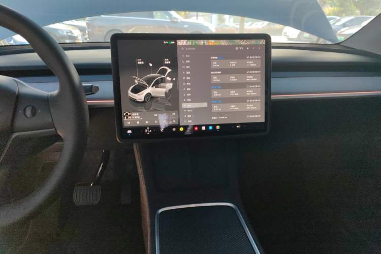 Used Tesla Model Y 2024 Rear-Wheel-Drive Version
