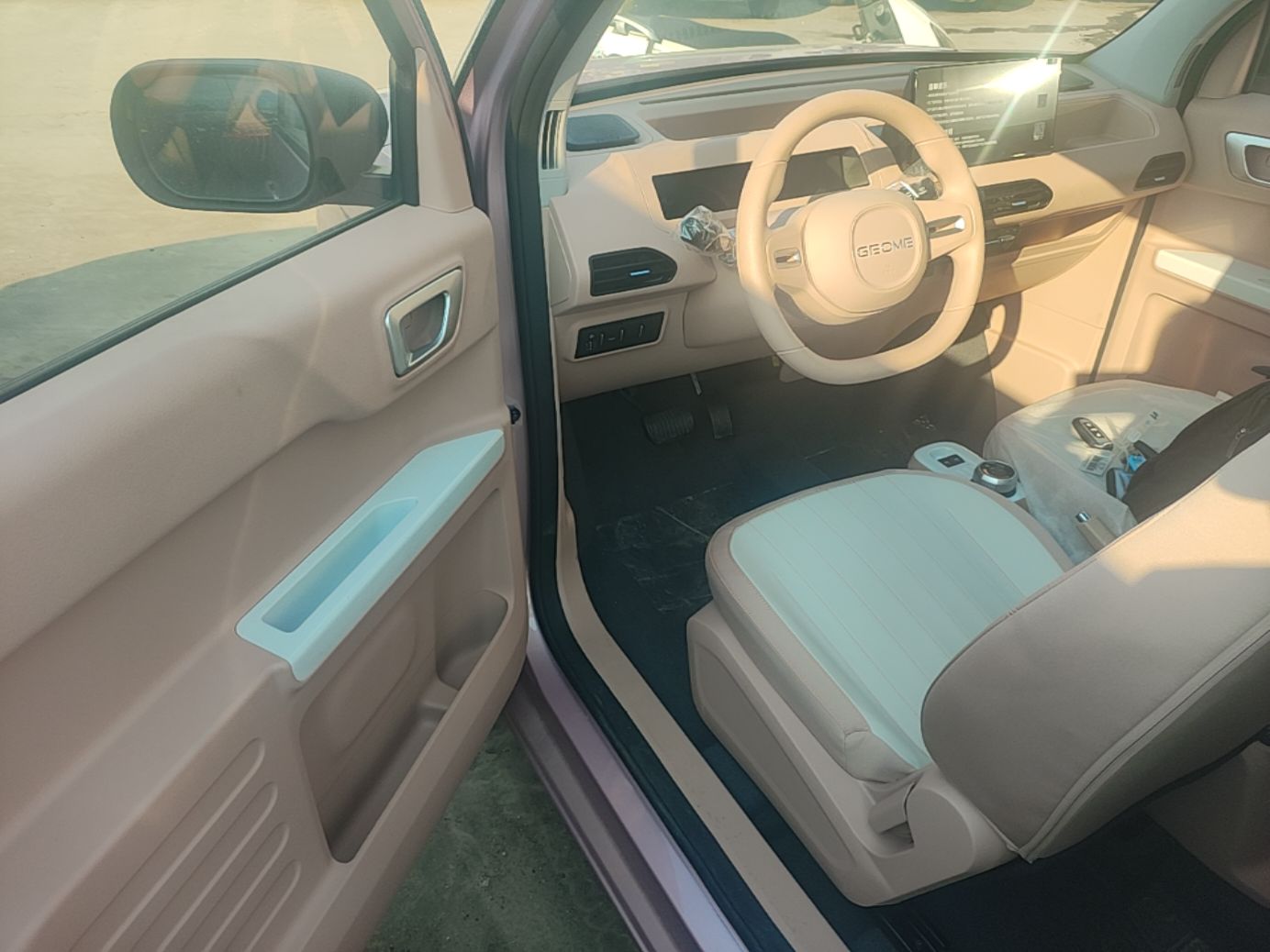 Geely Galaxy Panda 2024 Panda Mini 200km Endurance Bear — снимка 18