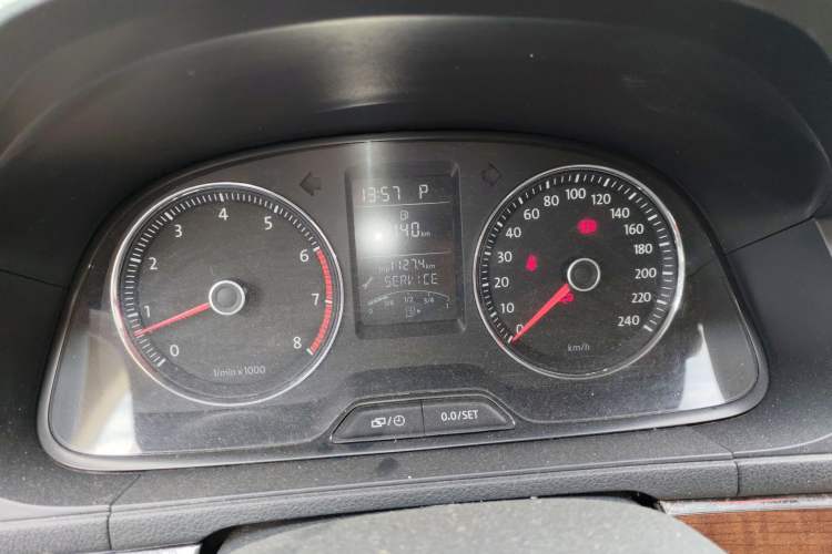 Used Volkswagen Lavida 2013 1.4TSI DSG Luxury Edition
