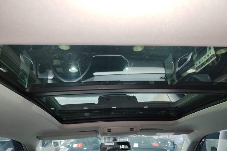 Used Volkswagen Tacqua 2023 200TSI DSG Joy-Connect Edition