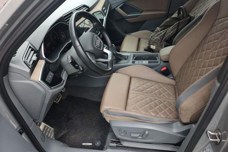 Used Audi Q3 2024 45 TFSI quattro Fashion Dynamic Edition Launch Special Edition Left Front Seat