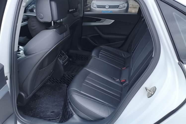 Used Audi A4L 2020 40 TFSI Fashion Dynamic Model