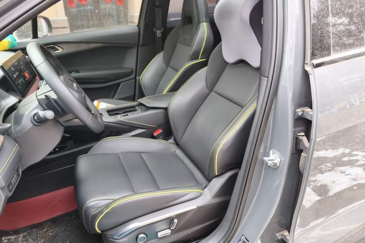 Used Lynk & Co 06 2023 Remix 1.5T Dynamic Halo