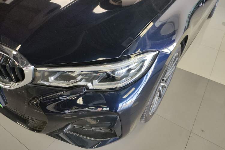 Used BMW 3 Series 2021 Second Facelift 325Li M Sport Package
